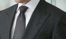 How to tie a Tie properly